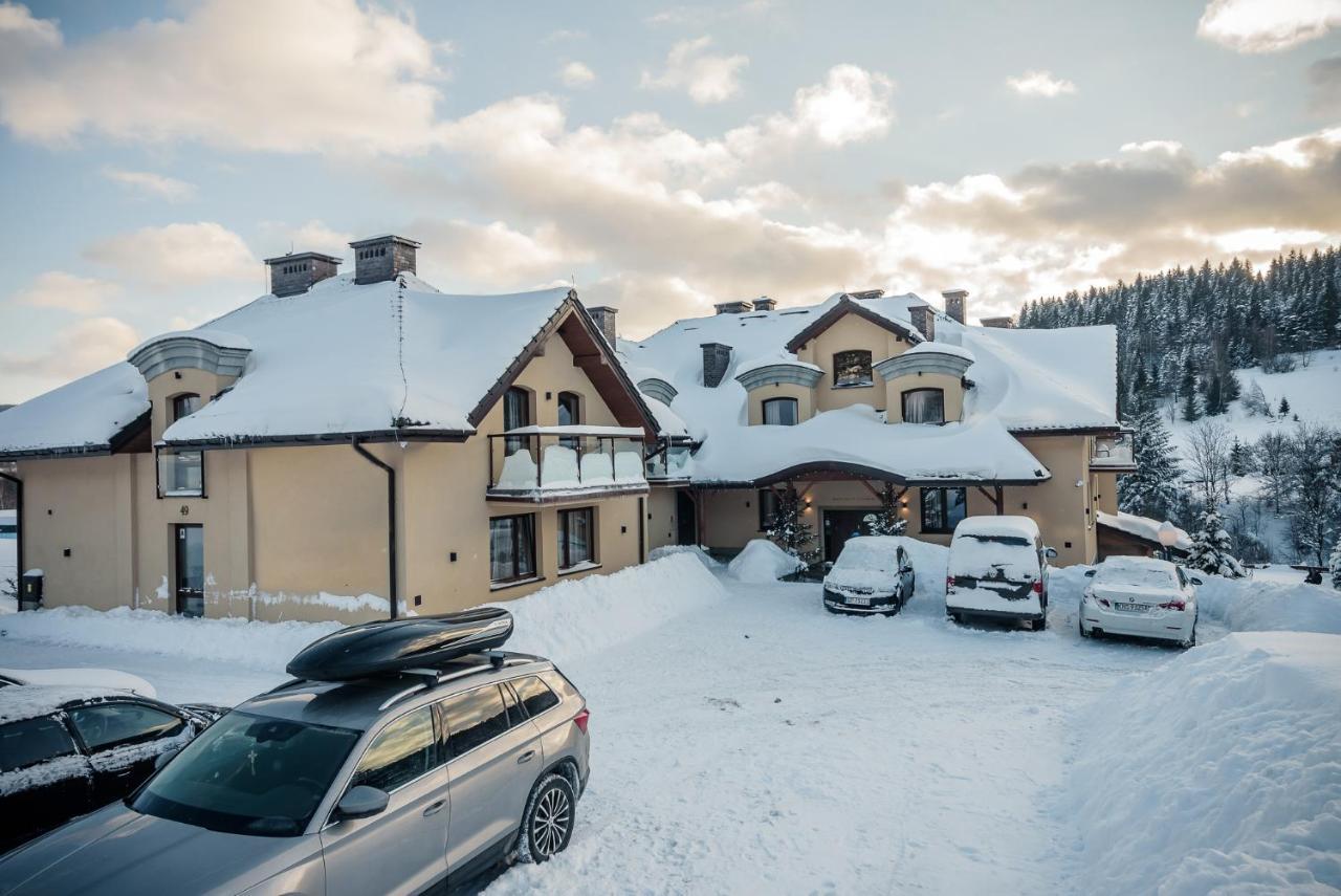 Pensjonat Pod Samowarem Tylicz Exterior foto
